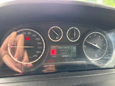 Lancia Ypsilon 0.9 TwinAir 85 CV 5 porte S&S DFN Platinum (11)