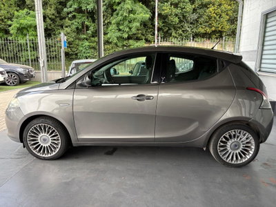 Lancia Ypsilon 0.9 TwinAir 85 CV 5 porte S&S DFN Platinum (3)