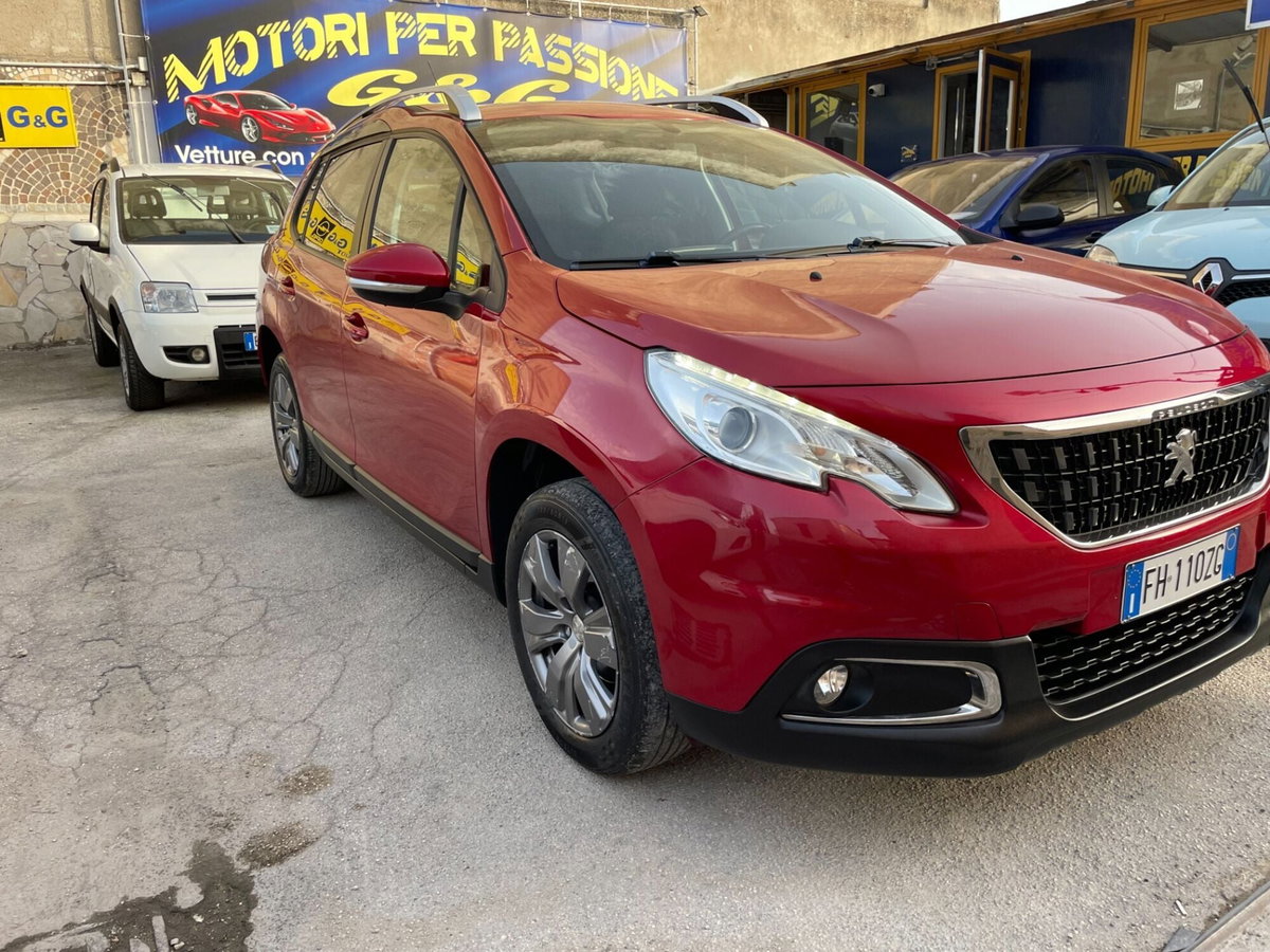 Peugeot 2008 100 Active (2)