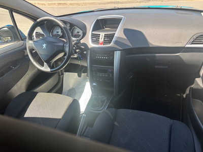 Peugeot 207 VTi 95CV 5p. Energie Sport (11)