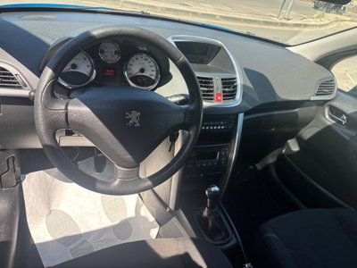 Peugeot 207 VTi 95CV 5p. Energie Sport (15)