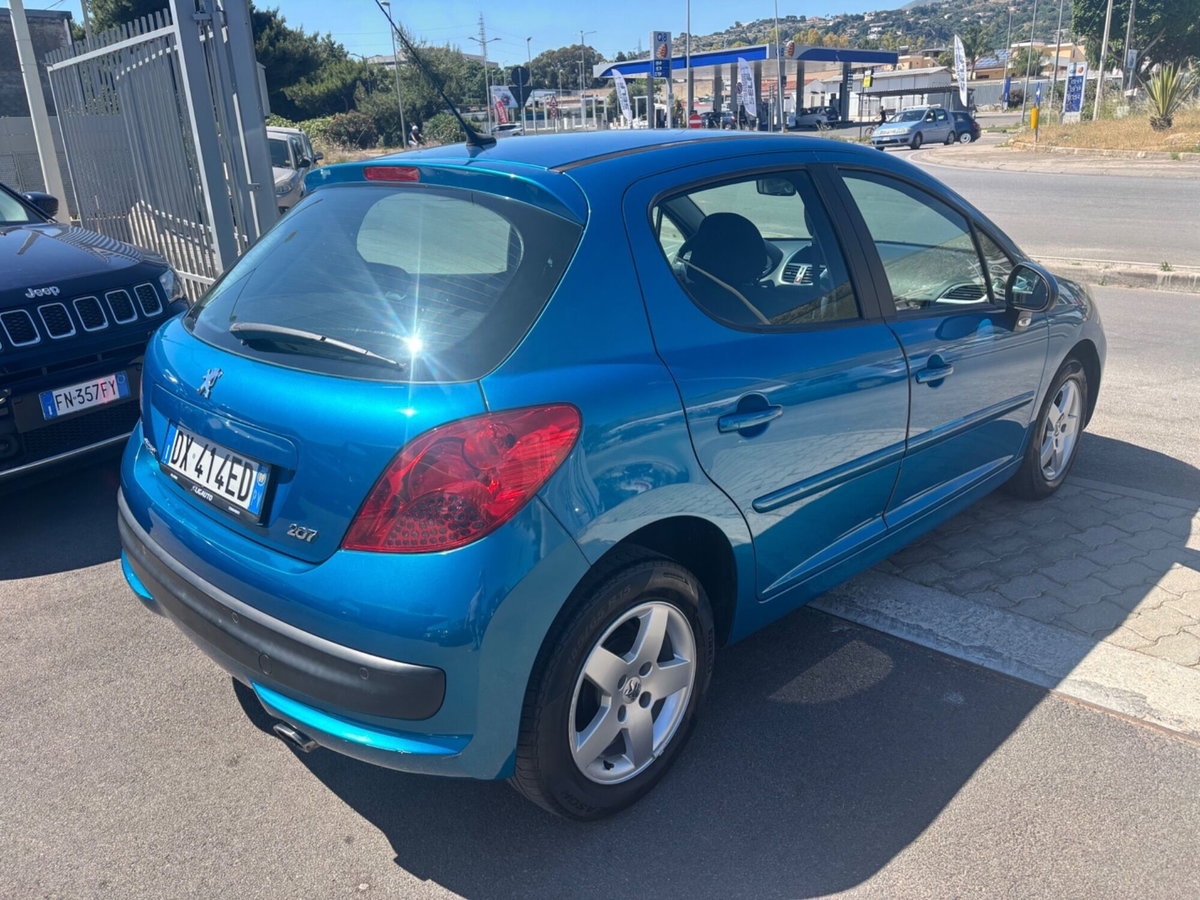 Peugeot 207 VTi 95CV 5p. Energie Sport (6)