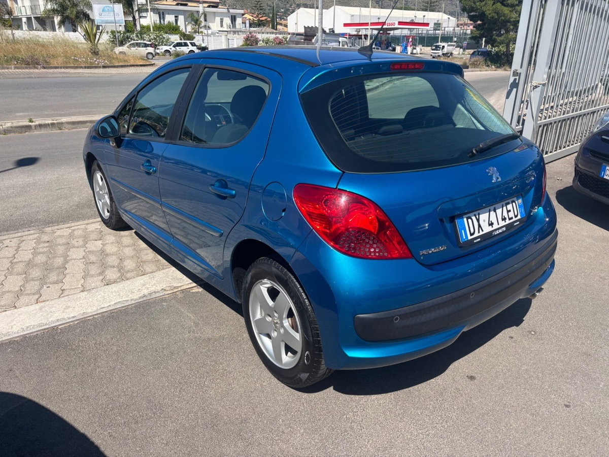 Peugeot 207 VTi 95CV 5p. Energie Sport (8)