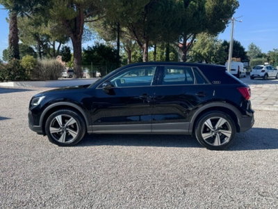 Audi Q2 Q2 30 TFSI Identity Black (4)