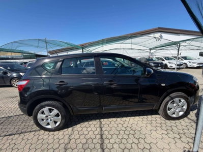 Nissan Qashqai 1.6 16V Visia (3)