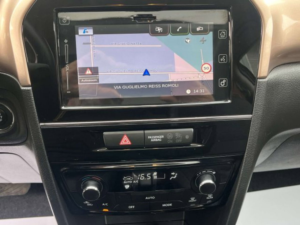 Suzuki Vitara 1.6 DDiS V-Top (9)