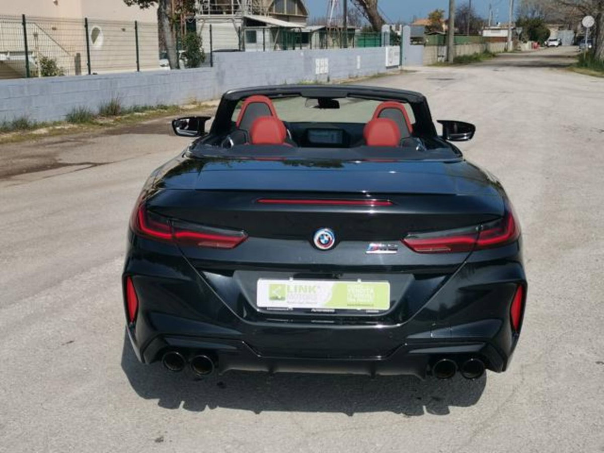 BMW Serie 8 Cabrio M8  Competition (16)