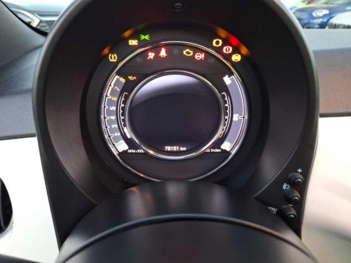 Fiat 500 1.0 Hybrid Dolcevita (15)