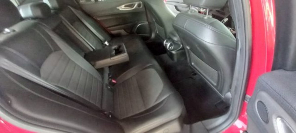 Alfa Romeo Giulia 2.2 Turbodiesel 190 CV AT8 Sprint (8)