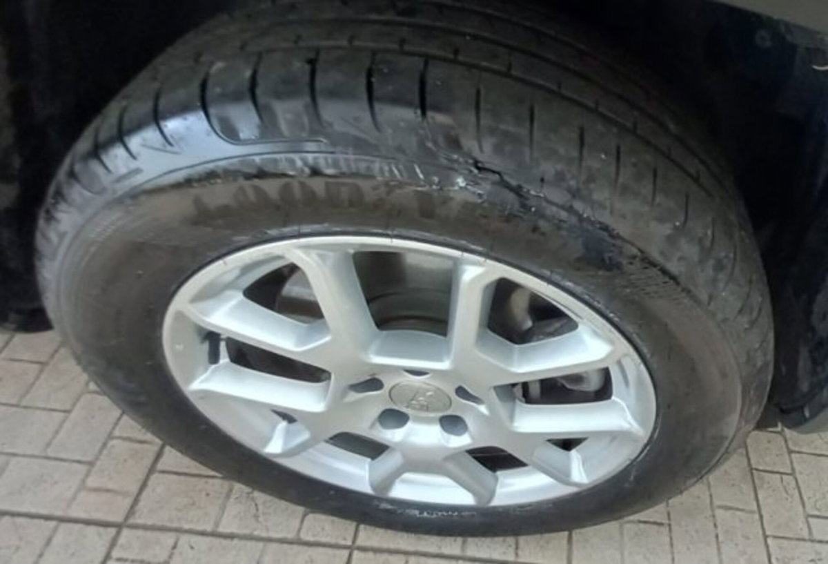 Jeep Renegade 1.3 T4 190CV PHEV 4xe AT6 Limited (17)