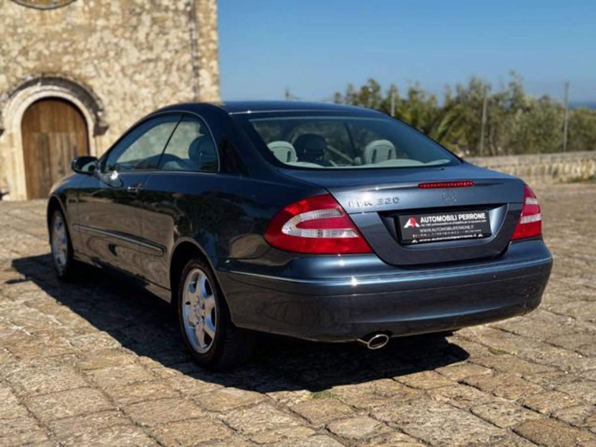 Mercedes-Benz CLK 320 cat Elegance (10)