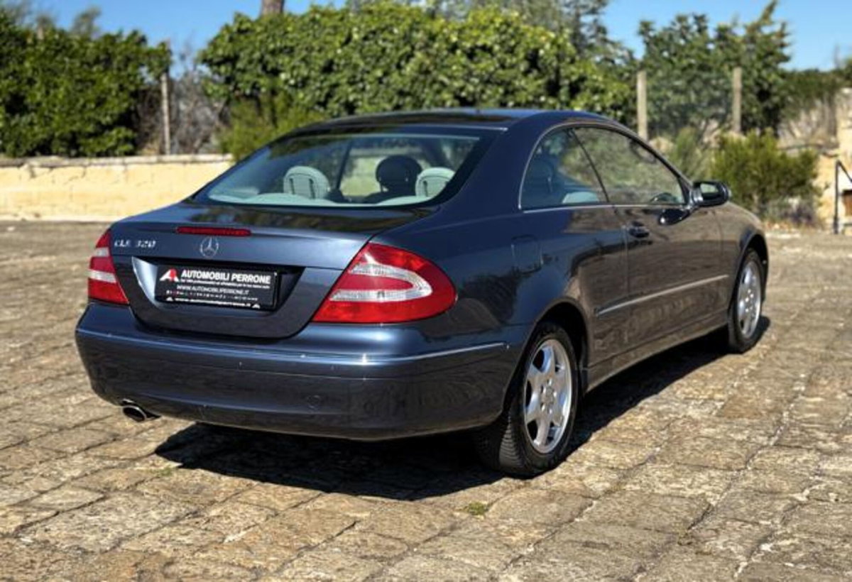 Mercedes-Benz CLK 320 cat Elegance (12)