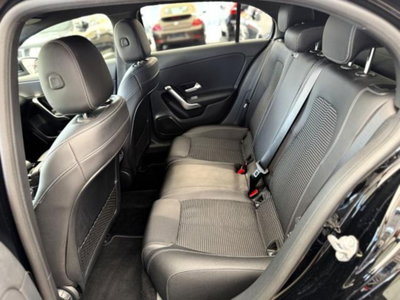 Mercedes-Benz Classe A Sedan 180 d Automatic 4p. Sport (10)