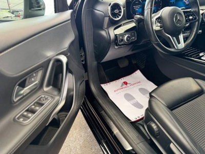Mercedes-Benz Classe A Sedan 180 d Automatic 4p. Sport (17)