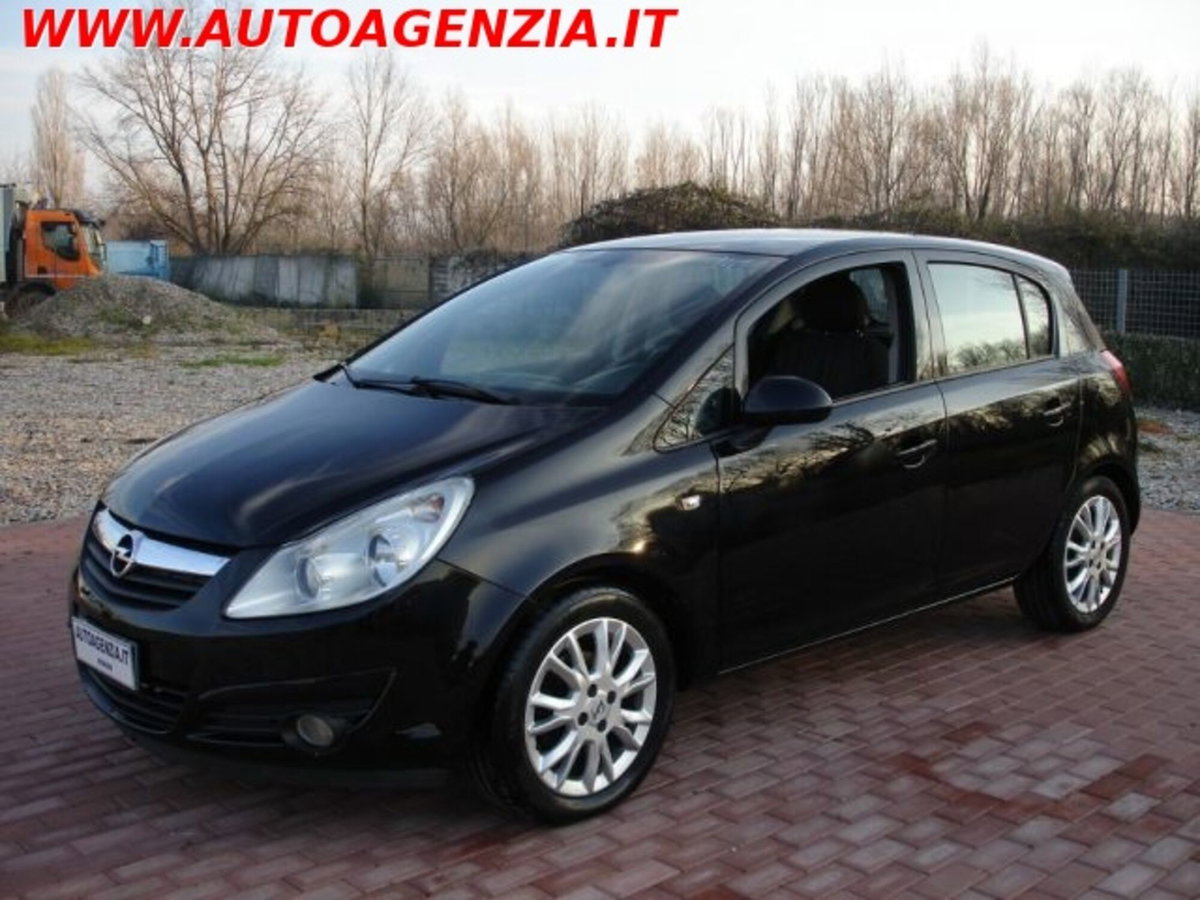 Opel Corsa 1.2 80CV 5 porte GPL-TECH Club