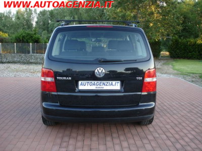 Volkswagen Touran 1.9 TDI 105CV DPF (7)