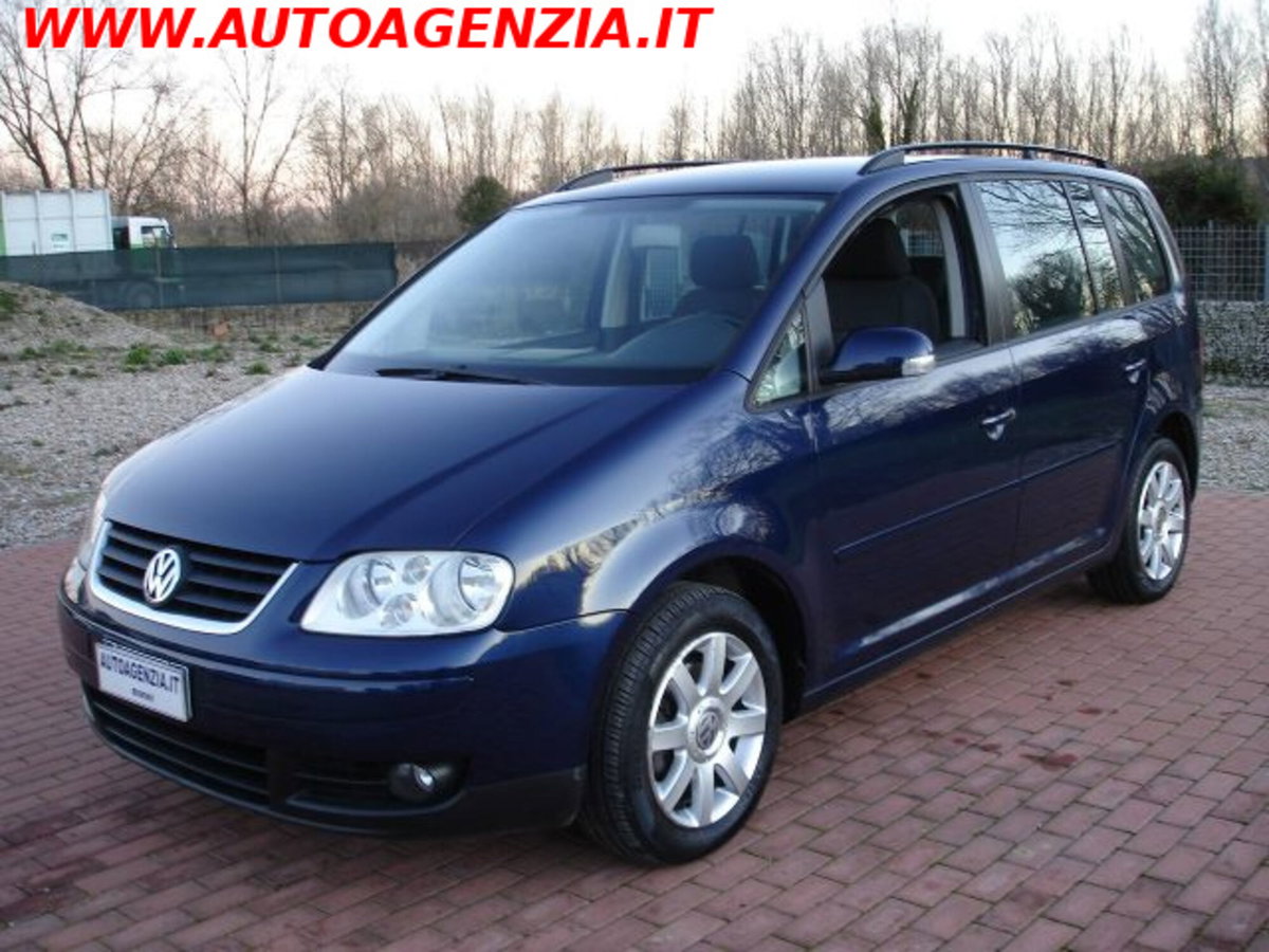 Volkswagen Touran 16V TDI Trendline (3)