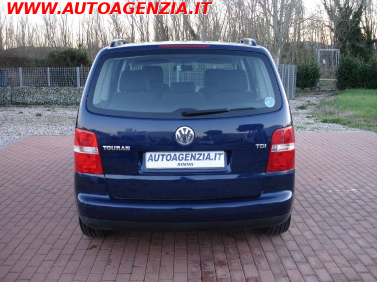 Volkswagen Touran 16V TDI Trendline (7)