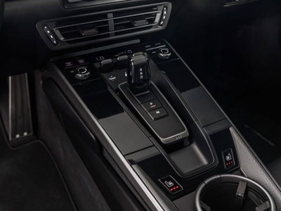 Porsche 911 Coupé Carrera 4S (14)
