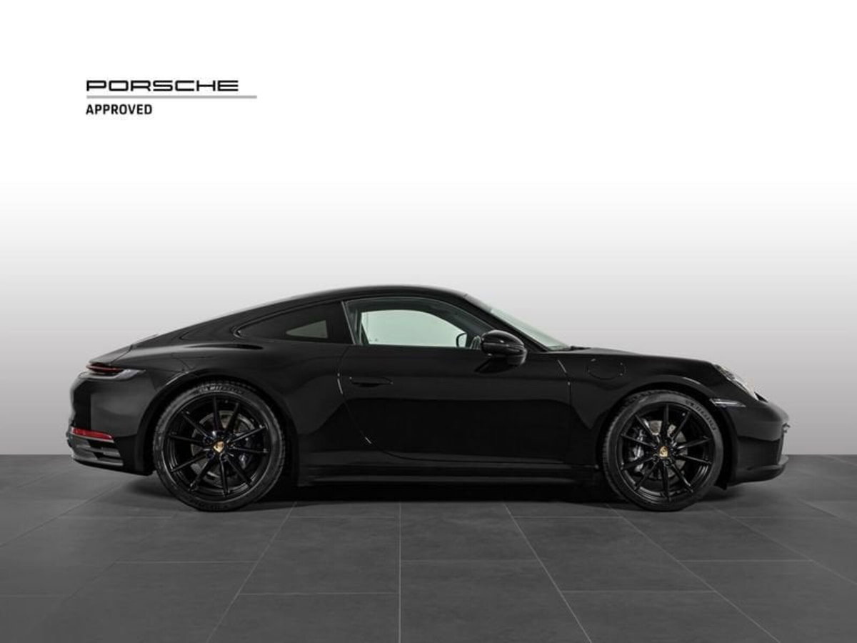 Porsche 911 Coupé Carrera 4S (8)