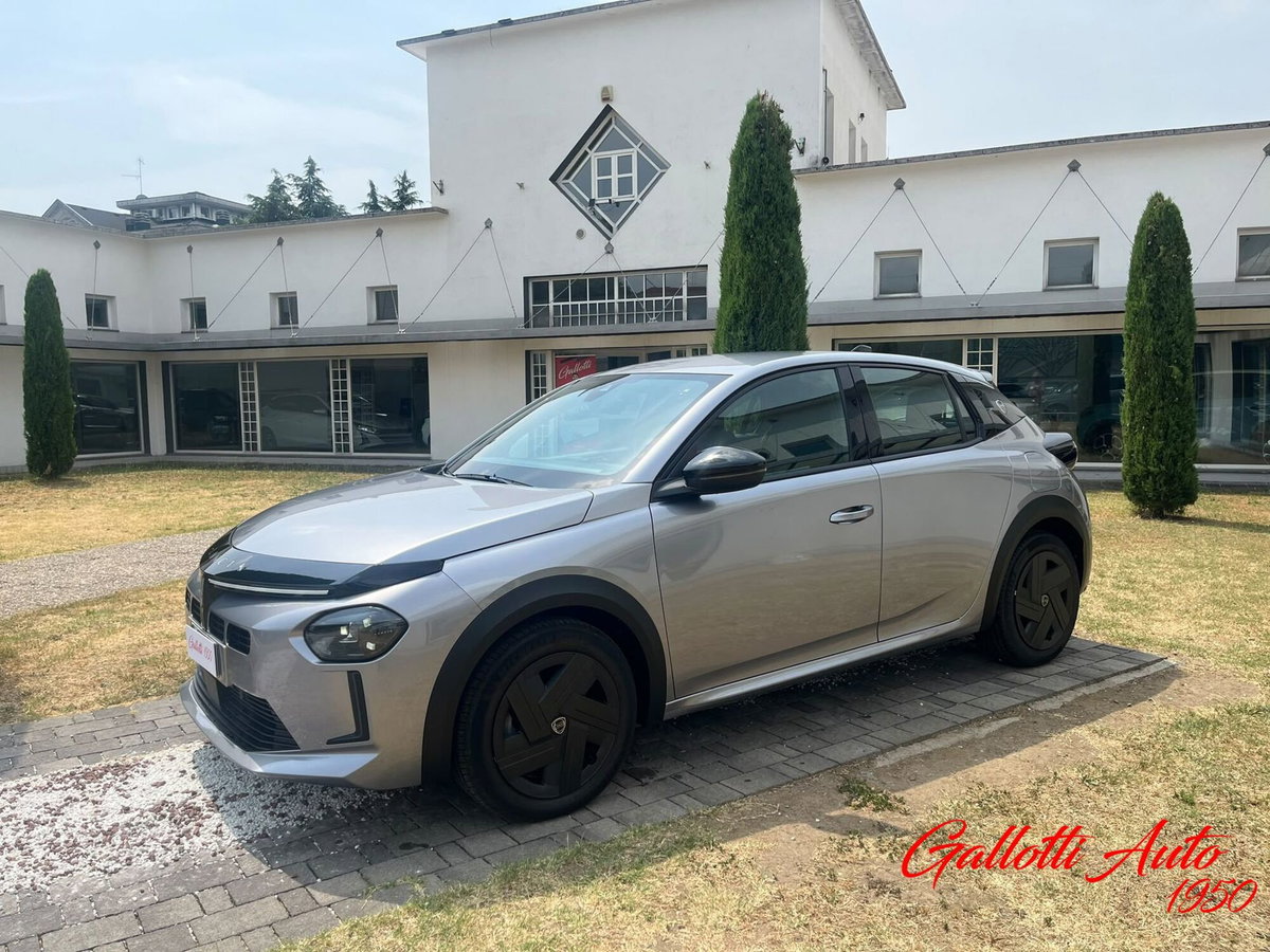 Lancia Ypsilon 1.2 mhev 110cv e-dct (3)