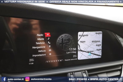 Alfa Romeo Giulia 2.0 Turbo 200 CV AT8 (14)