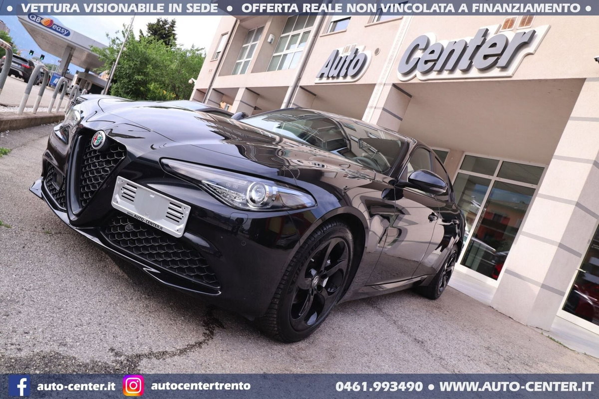 Alfa Romeo Giulia 2.0 Turbo 200 CV AT8 (8)