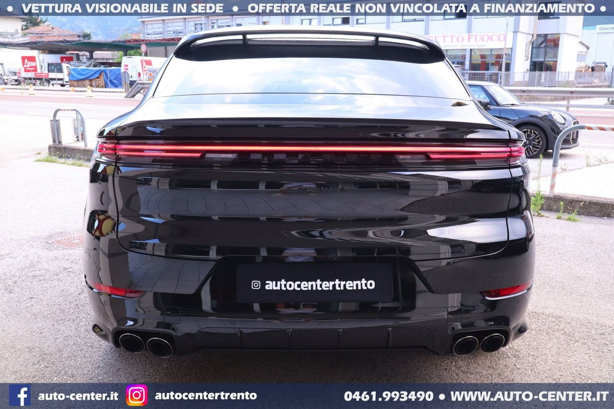 Porsche Cayenne Coupé 3.0 e-hybrid Black Edition tiptronic (6)