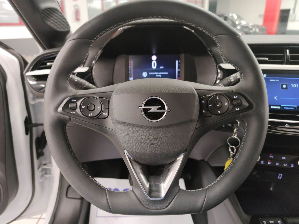 Opel Corsa 1.2 100 CV GS Line + (14)