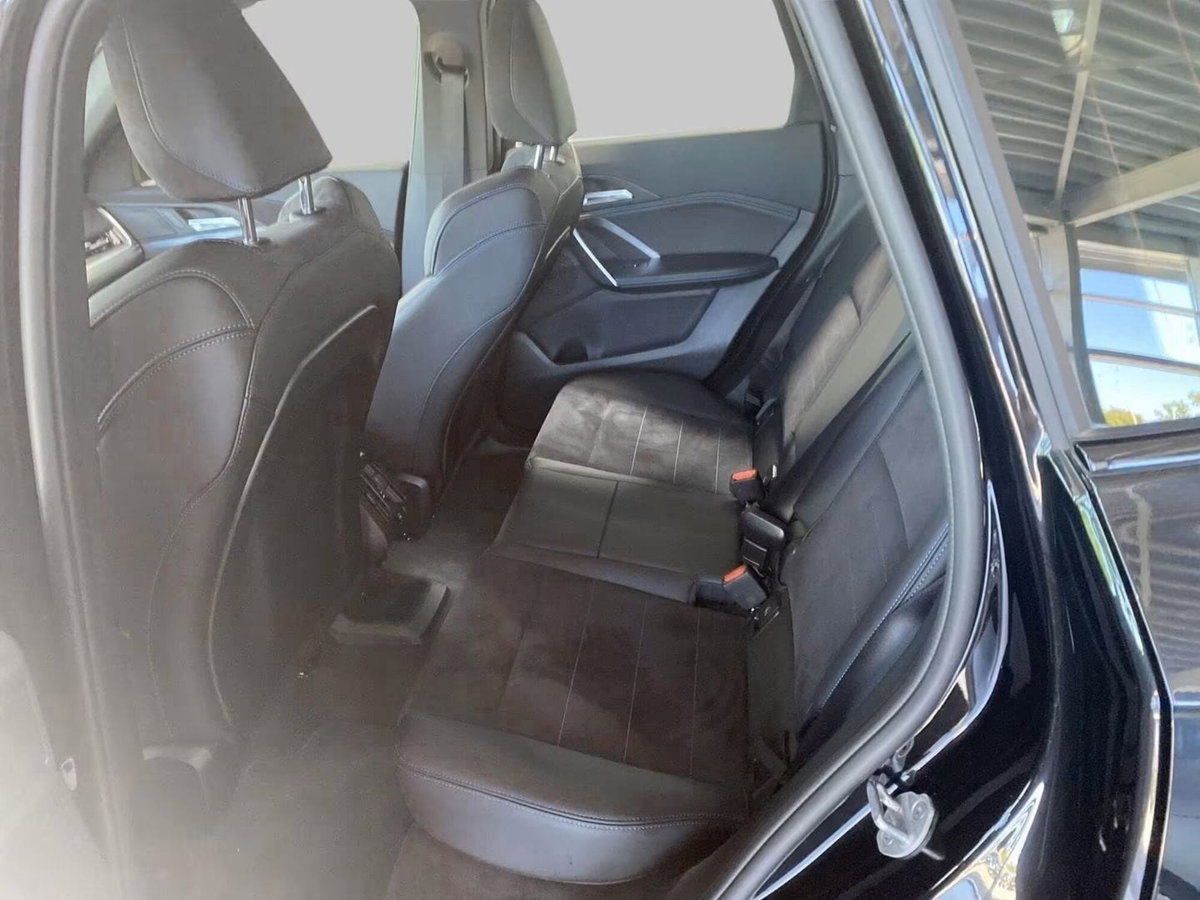 BMW X1 sDrive 18i Msport (9)