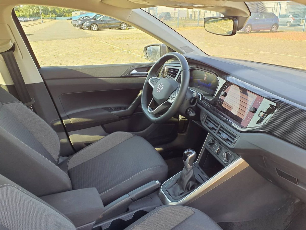 Volkswagen Polo 1.0 tsi Life 95cv (3)
