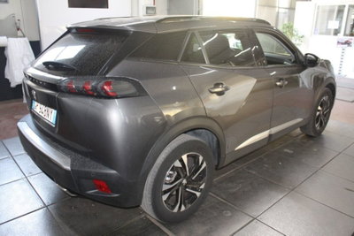 Peugeot 2008 PureTech 130 S&S EAT8 Allure Pack (6)