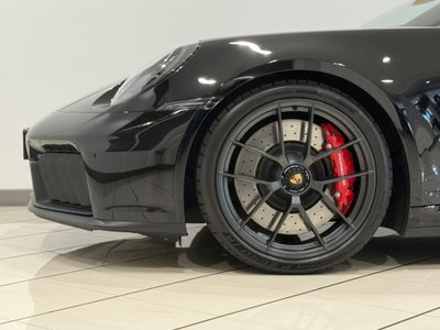 Porsche 911 Coupé 3.6 Carrera 4 GTS auto (10)