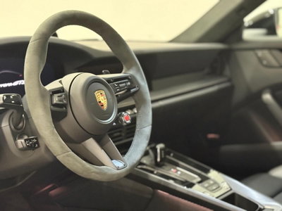 Porsche 911 Coupé 3.6 Carrera 4 GTS auto (17)