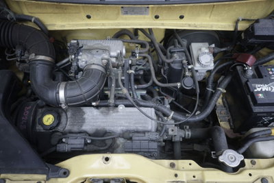 Suzuki Wagon R+ 16V cat 4x4 GL (18)