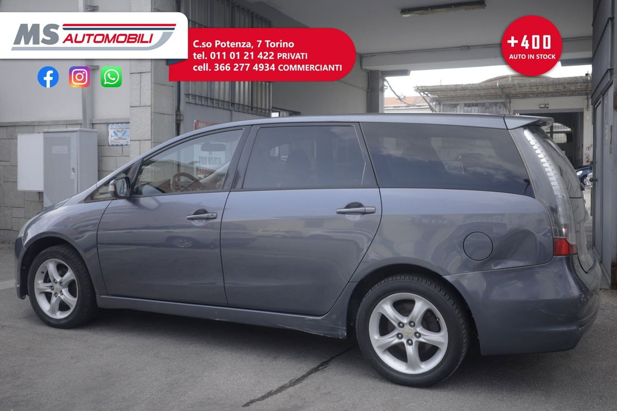 Mitsubishi Grandis DI-D 7 posti Intense (16)
