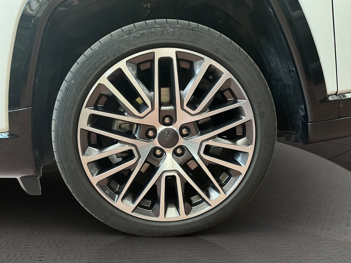Jeep Compass 1.5 turbo t4 mhev Summit 2wd 130cv dct (4)