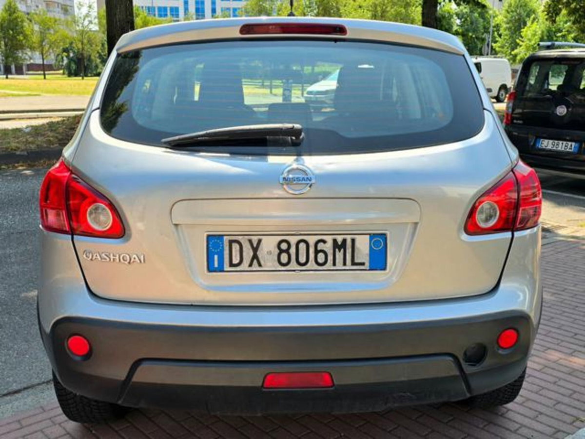 Nissan Qashqai 1.6 16V Tekna (6)
