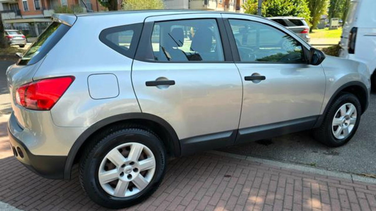 Nissan Qashqai 1.6 16V Tekna (8)