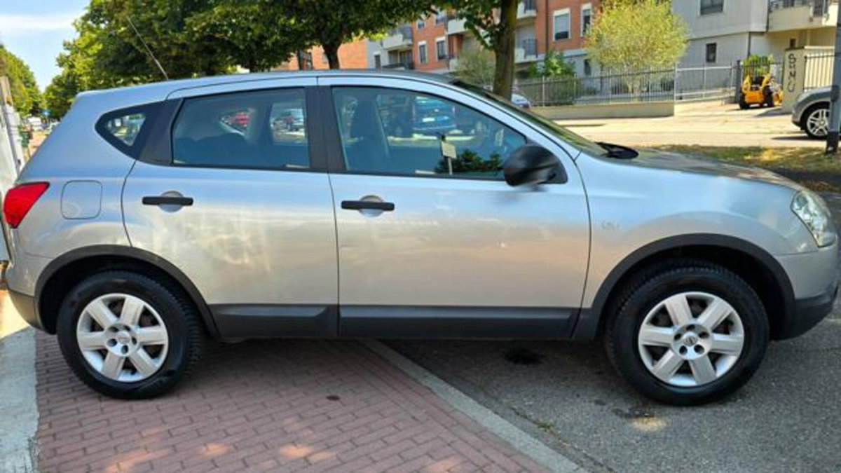 Nissan Qashqai 1.6 16V Tekna (9)