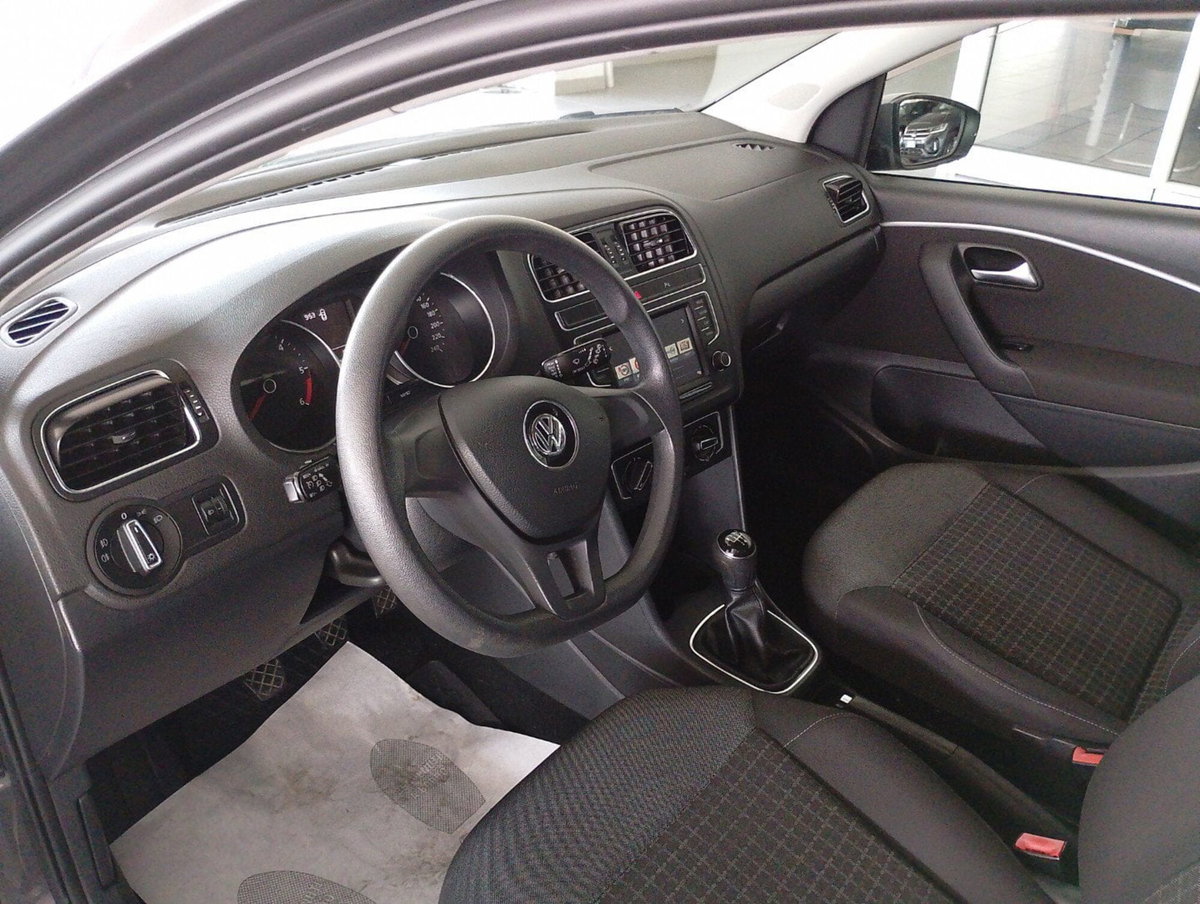 Volkswagen Polo 1.4 TDI 5p. Comfortline (10)