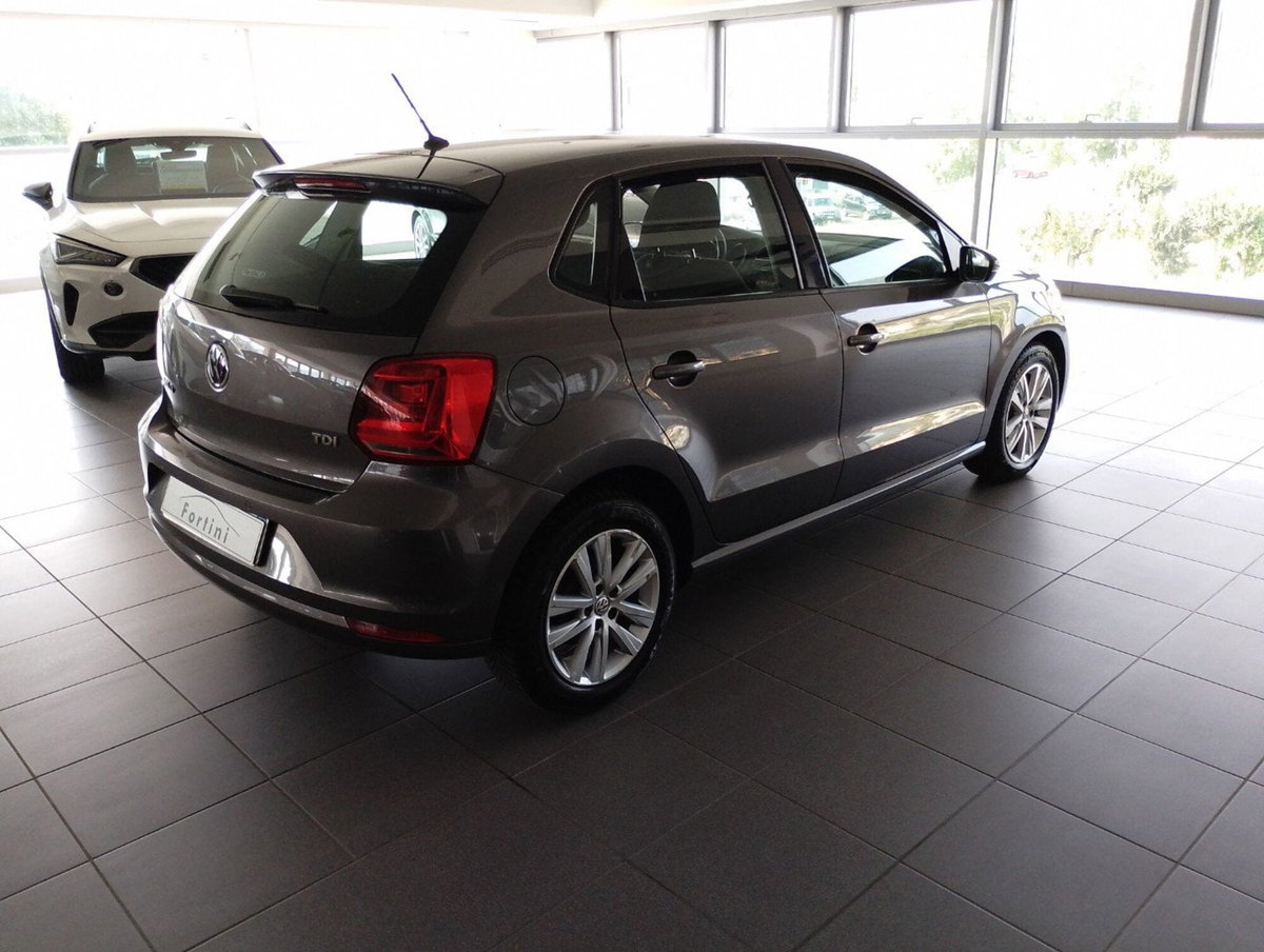 Volkswagen Polo 1.4 TDI 5p. Comfortline (5)