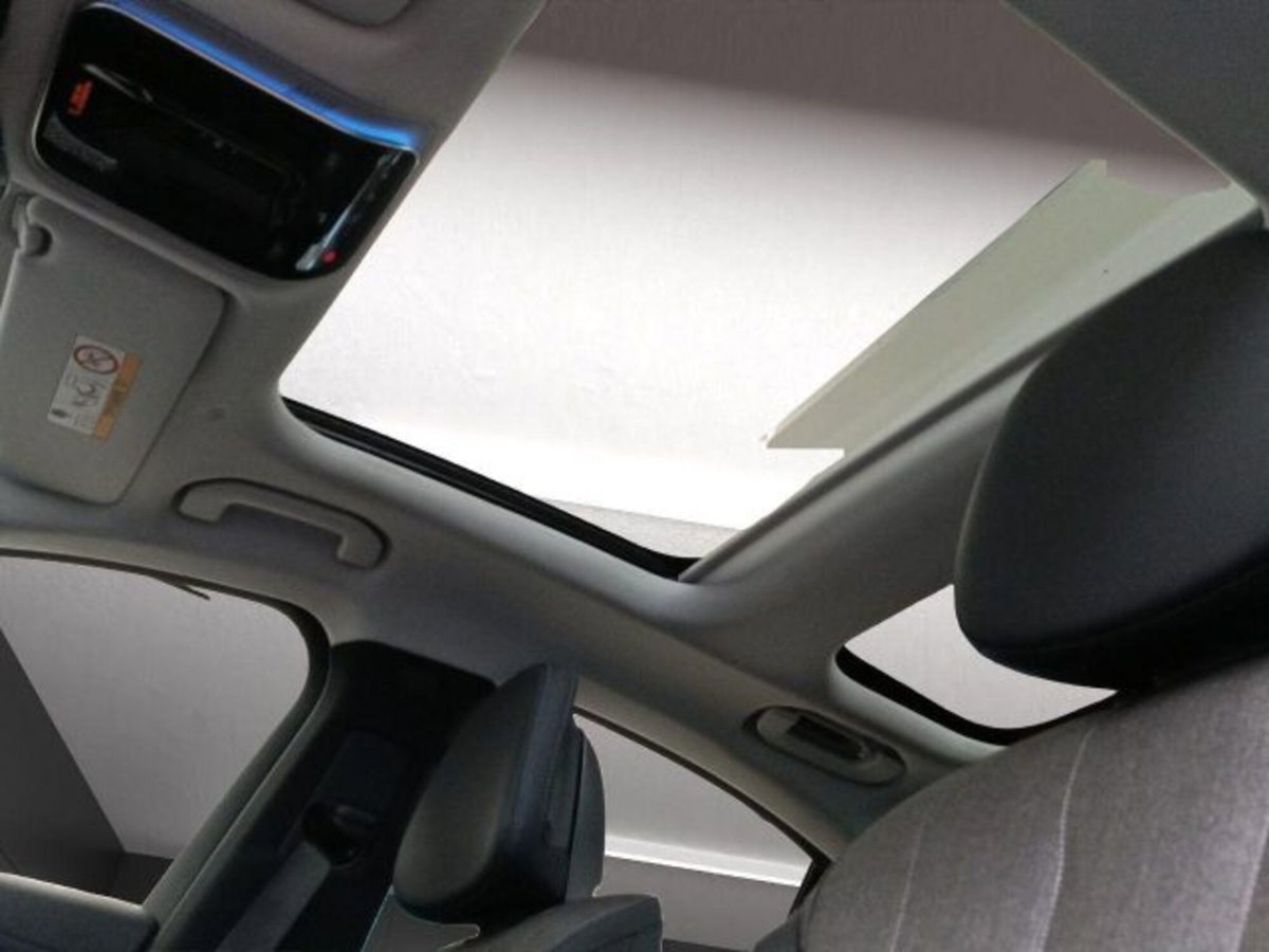 Mercedes-Benz Classe E 200 Auto Mild hybrid Premium (19)