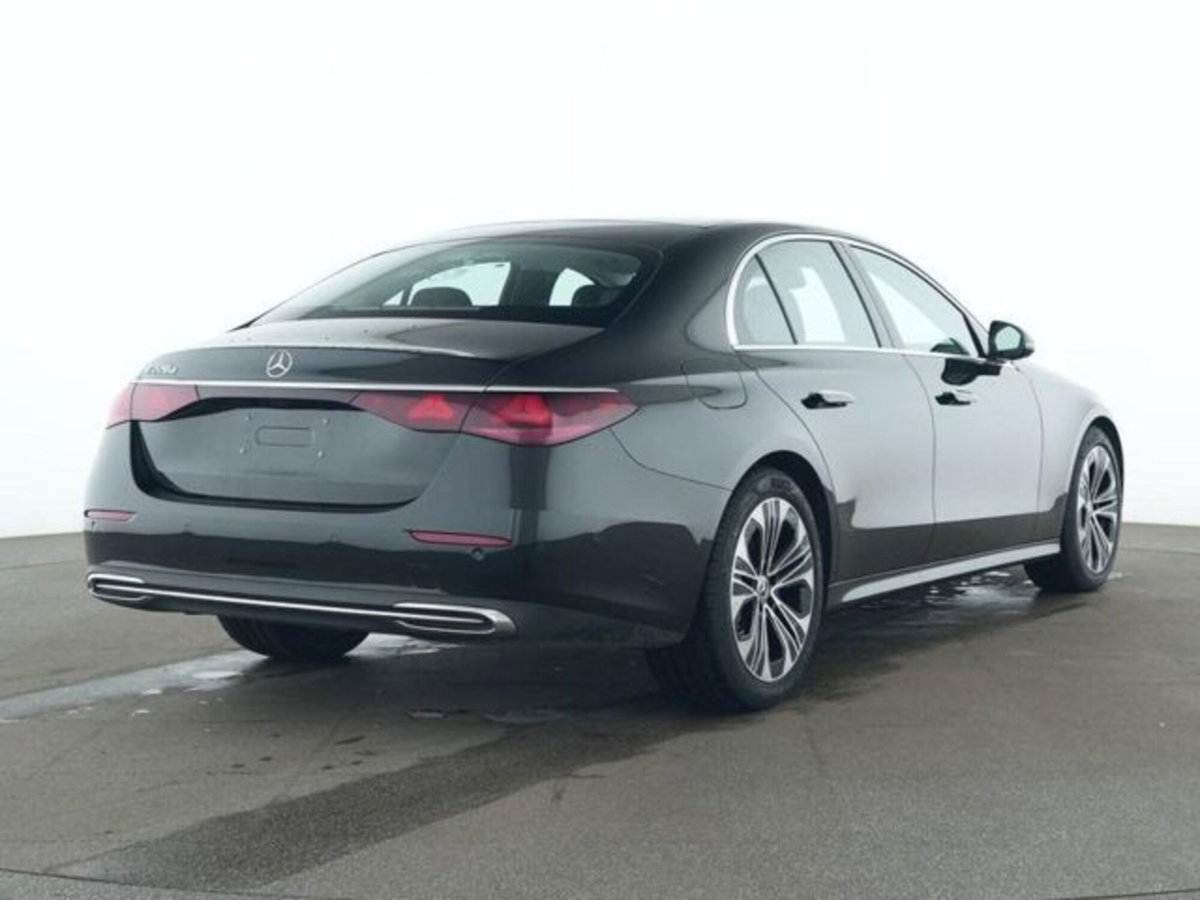 Mercedes-Benz Classe E 200 Auto Mild hybrid Premium (2)