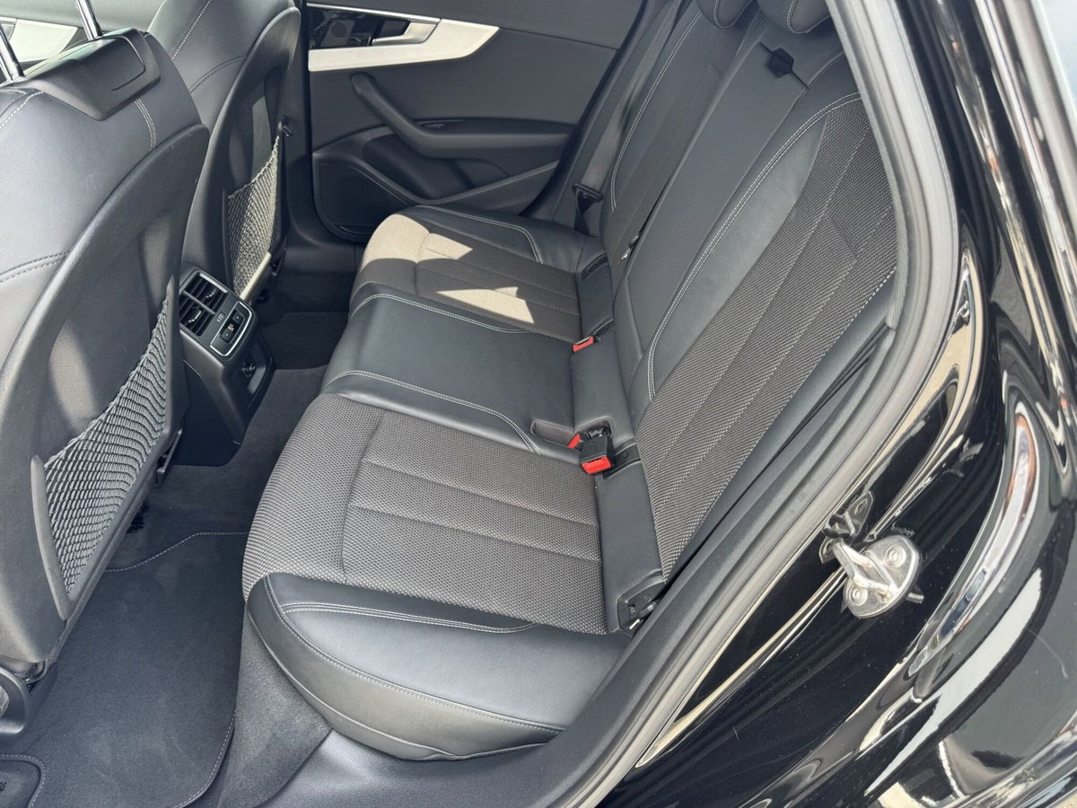 Audi A4 Avant 40 TDI quattro S tronic S line edition (13)