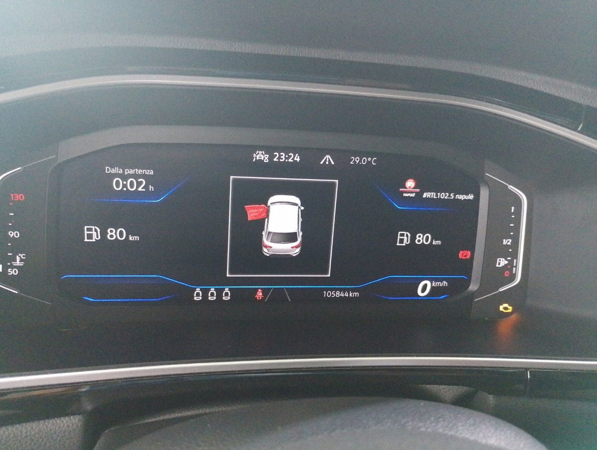 Volkswagen T-Roc 1.0 TSI R-Line (16)