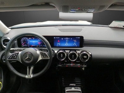 Mercedes-Benz Classe A Sedan 180 Progressive Advanced Plus auto (10)