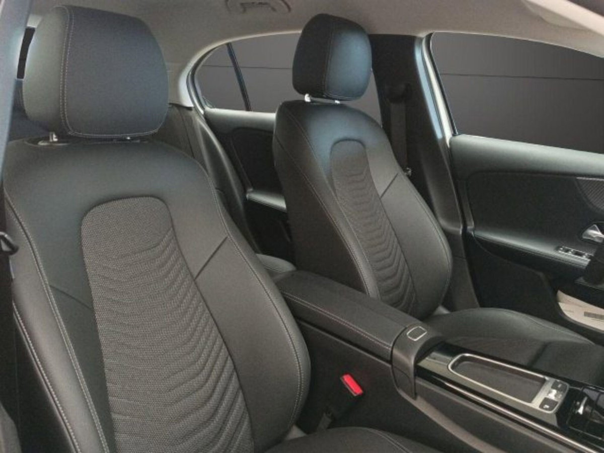 Mercedes-Benz Classe A Sedan 180 Progressive Advanced Plus auto (12)