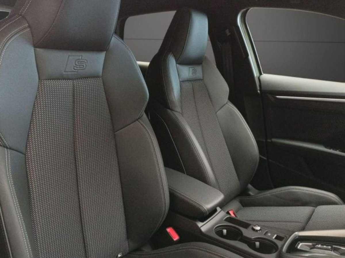 Audi A3 Sportback 35 TFSI S tronic S line edition (15)