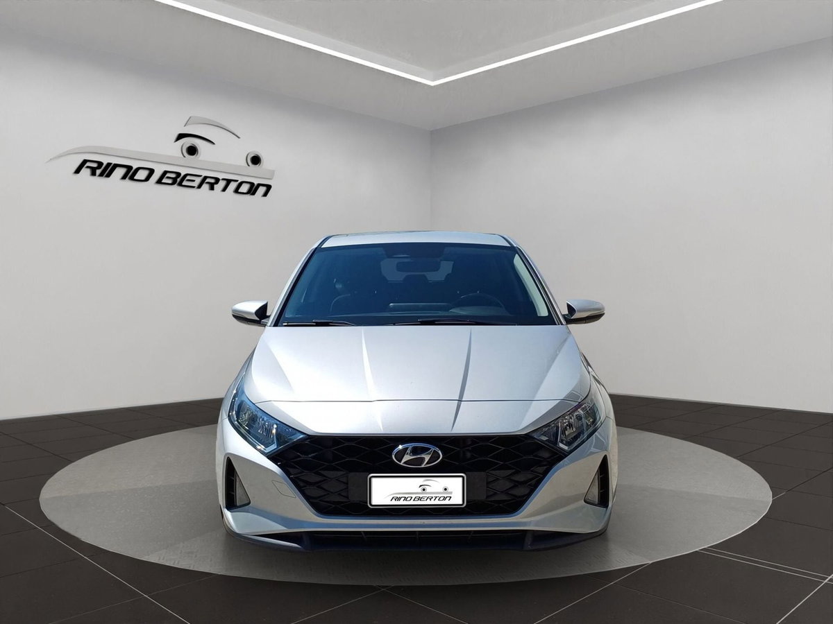 Hyundai i20 1.0 T-GDI 48V iMT ConnectLine (2)